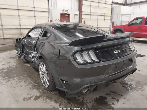 1FA6P8CF7K5178441 — 2019 Ford Mustang, photo 3 from IAAI, Left side
