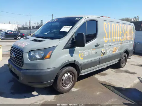 1FTNE1YM5FKB33242 — 2015 Ford Transit-150, ფოტო 2, IAAI 21.10.2026, უკანა ნაწილი