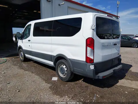 1FMZK1ZM7HKB26638 — 2017 Ford Transit, photo 4 from IAAI 28.10.2026, Normal wear