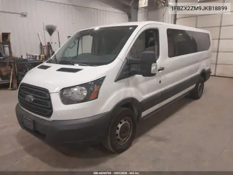 1FBZX2ZM9JKB18899 — 2018 Ford Transit, photo 3 from IAAI 21.10.2026, Normal wear