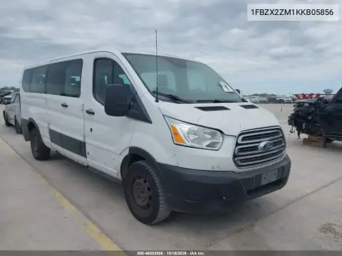 1FBZX2ZM1KKB05856 — 2019 Ford Transit, უკანა ნაწილი, ფოტოები შეკეთებამდე