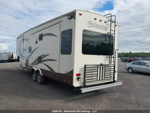 2015 Forest River Columbus VIN 4X4FCMH26F6004441 фото 3