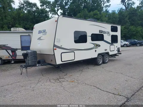 2016 Forest River Other VIN 4X4TFLY27GD406468 фото 4