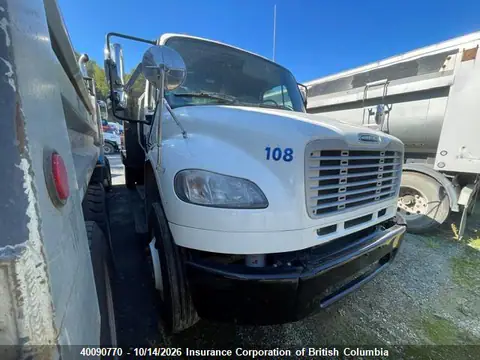 3ALHCYCY8GDHP2880 — 2016 Freightliner M2 106 Medium Duty, Сліди пожежі зовні (Exterior Burn), фото до ремонту