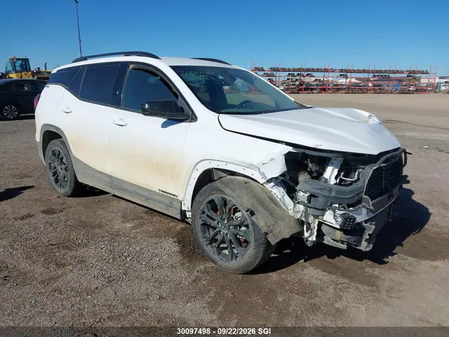 3GKALTEV5ML322860 — 2021 GMC Terrain SLE, Передняя часть (Front), фото до ремонта
