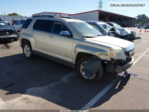 2GKALSEK6D6205907 — 2013 GMC Terrain, Front end, before-repair photos