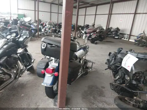 2021 Harley-Davidson FLHC VIN 1HD1YAJ14MB017760 фото 4