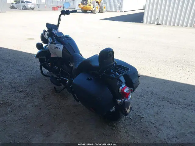 1HD1YBK29MB066546 — 2021 Harley-Davidson Flhcs, photo 3 from IAAI 13.10.2026, Rear end
