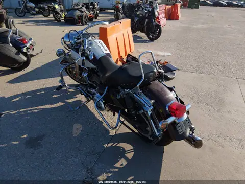 1HD1FBC14MB662675 — 2021 Harley-Davidson FLHR, фото 3 з IAAI 28.10.2026, Пошкодження з усіх боків