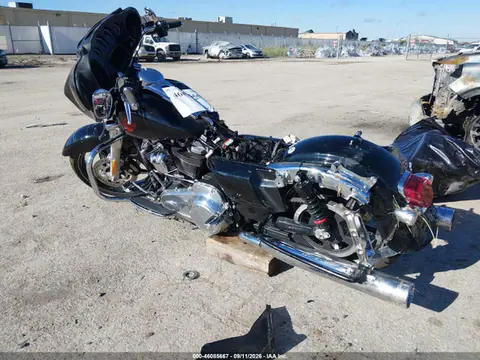 2021 Harley-Davidson FLHT VIN 1HD1FVC17MB634225 фото 3