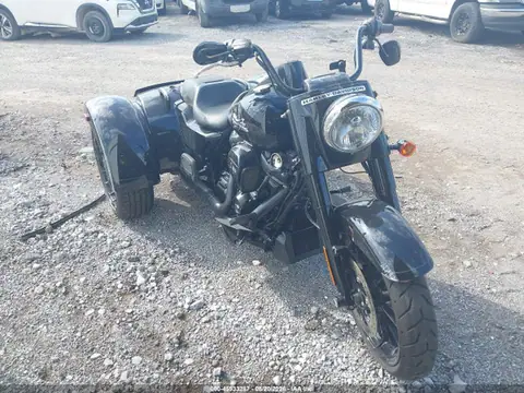 1HD1MCP16RB855049 Harley-Davidson FLRT 2024 — повреждение опрокидывание, фото до ремонта