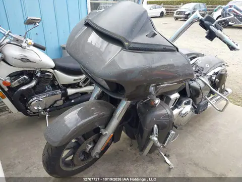 5HD1KGDA2JB684041 — 2018 Harley-Davidson Fltru, фото 2 з IAAI 28.10.2026, Лівий бік