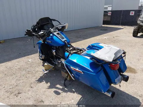 2018 Harley-Davidson FLTRU VIN 1HD1KGD17JB669347 фото 3