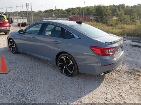 1HGCV2F32MA018562 — 2021 Honda Accord, foto 3 de IAAI, Lado derecho