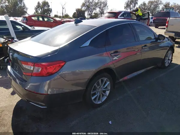 1HGCV1F16MA078076 — 2021 Honda Accord, zdjęcie 4 z IAAI, Przód