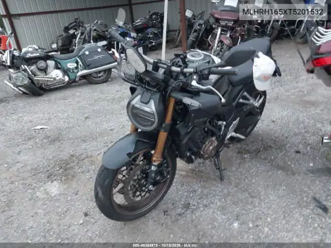 MLHRH165XT5201532 — 2026 Honda Cb, photo 2 from IAAI, Front end