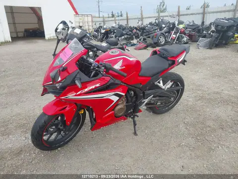 MLHPC6260K5000352 — 2019 Honda CBR500 Ra, фото 2 с аукциона IAAI 23.10.2026, правый бок
