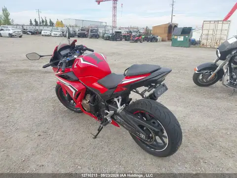 MLHPC6260K5000352 — 2019 Honda CBR500 Ra, фото 3 с аукциона IAAI 23.10.2026, правый бок