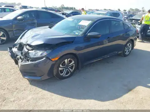19XFC2F53HE076119 — 2017 Honda Civic, zdjęcie 2 z IAAI, Przód