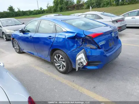 2HGFC2F68JH015658 — 2018 Honda Civic, фото 3 с аукциона IAAI 24.09.2026, задняя часть слева