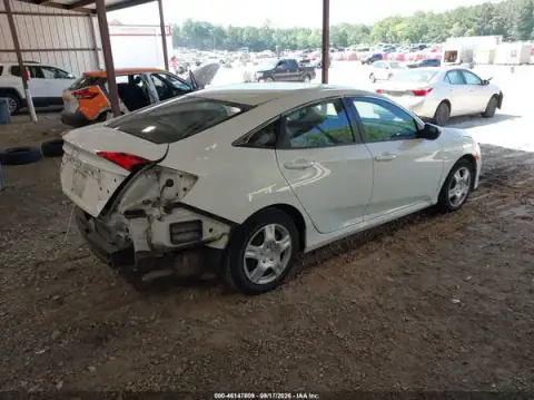 2HGFC2F57JH565005 — 2018 Honda Civic, foto 4 de IAAI, Parte trasera