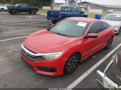 2HGFC4B51JH308570 — 2018 Honda Civic, photo 2 from IAAI 29.10.2026, Right side