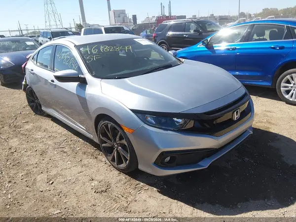19XFC2F89ME001025 Honda Civic 2021 — Right front damage, before-repair photo