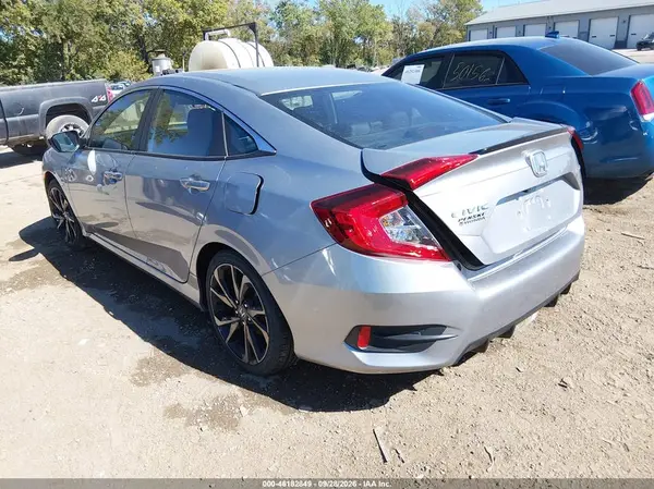 19XFC2F89ME001025 — 2021 Honda Civic, photo 3 from IAAI, Right front