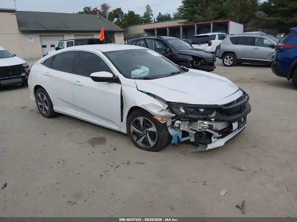 2HGFC2F60MH528343 Honda Civic 2021 — Front end damage, before-repair photo