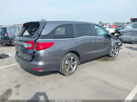 5FNRL6H83JB054231 — 2018 Honda Odyssey, foto 4 de IAAI, Parte delantera