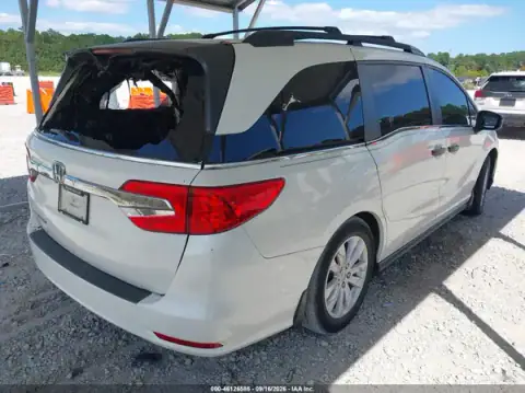 5FNRL6H29KB016919 — 2019 Honda Odyssey, foto 4 de IAAI, Incendio interior