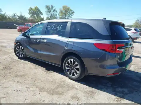5FNRL6H70MB013132 — 2021 Honda Odyssey, фото 3 з IAAI, Передня частина