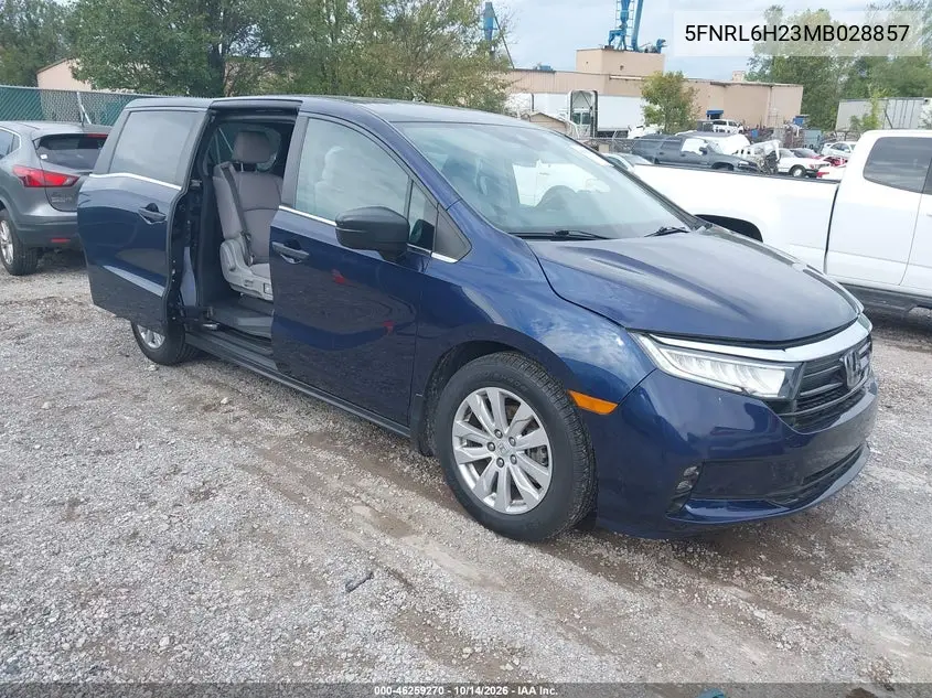 5FNRL6H23MB028857 — 2021 Honda Odyssey, фото 2 с аукциона IAAI, Передняя часть слева