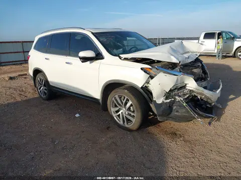 5FNYF6H99HB042011 — 2017 Honda Pilot, Front end (Front End), before-repair photos
