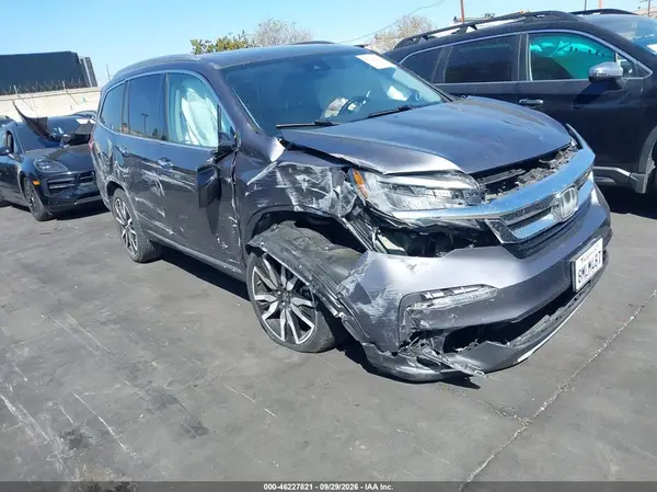 5FNYF5H67KB007426 — 2019 Honda Pilot, Левый and правый бока (Left & Right Side), before-repair photos