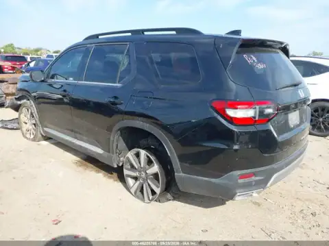 5FNYG2H71PB003187 — 2023 Honda Pilot, photo 3 from IAAI, Front end