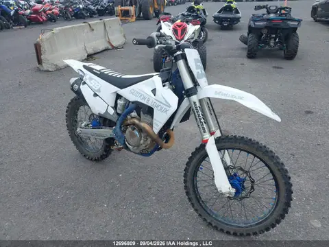 VBKUXN435MM296760 — 2021 Husqvarna Fc 350, Изъят кредитором (Repossession), фото до ремонта