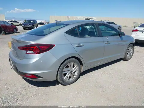5NPD84LF0LH570167 — 2020 Hyundai Elantra SEL, foto 4 de IAAI 22.10.2026, Parte delantera