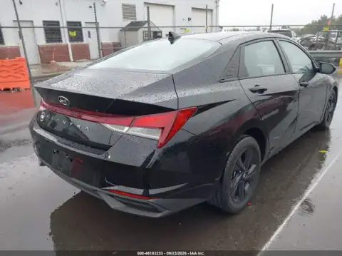 KMHLS4AG8MU166366 — 2021 Hyundai Elantra, фото 4 з IAAI, Передня частина зліва