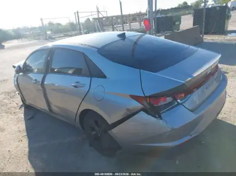 5NPLM4AG4MH051675 — 2021 Hyundai Elantra, ფოტო 3, IAAI, წინა ნაწილი