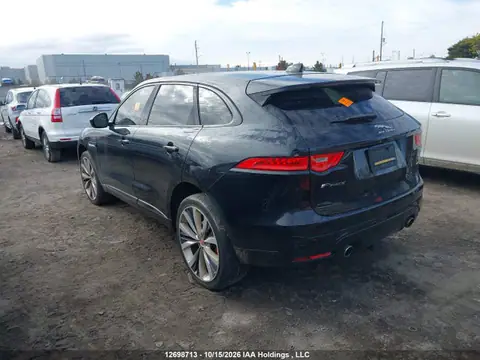 SADCM2BV4HA070133 — 2017 Jaguar F-Pace S, ფოტო 3, IAAI 23.10.2026, დატბორვა