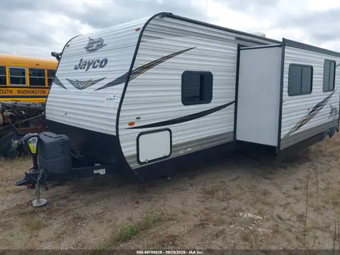 1UJBJ0BSXK17M0205 — 2019 Jayco Camper, zdjęcie 2 z IAAI 21.10.2026, Dach