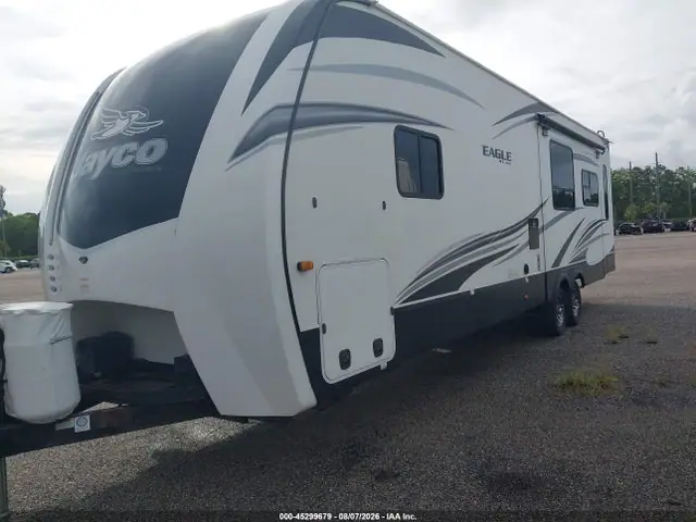 1UJBJ0BS3M1C40182 — 2021 Jayco Eagle, photo 2 from IAAI 29.09.2026, Not reported