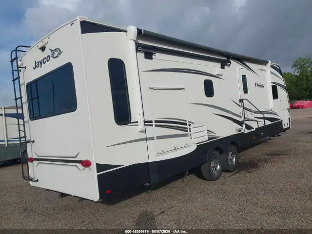 1UJBJ0BS3M1C40182 — 2021 Jayco Eagle, photo 4 from IAAI 29.09.2026, Not reported