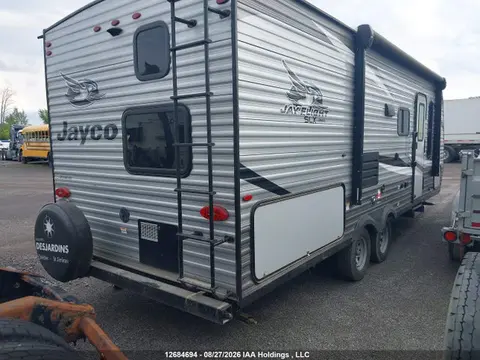 2021 Jayco Jay Flight VIN 1UJBJ0BMXM17N0124 фото 4