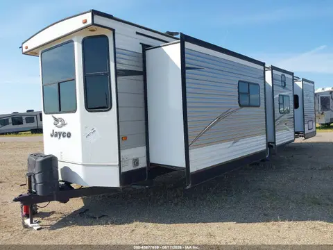 2017 Jayco Other VIN 1UJBJ0BV0H11F0058 фото 2