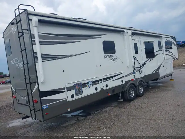 2021 Jayco Other VIN 1UJCJ0BV7M1LF0305 фото 4