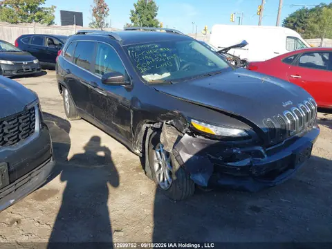 2016 Jeep Cherokee Latitude VIN 1C4PJMCS7GW196347 фото 1