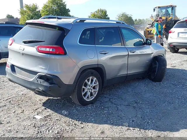 1C4PJMCS2GW105873 — 2016 Jeep Cherokee, фото 4 с аукциона IAAI 09.10.2026, Правый бок