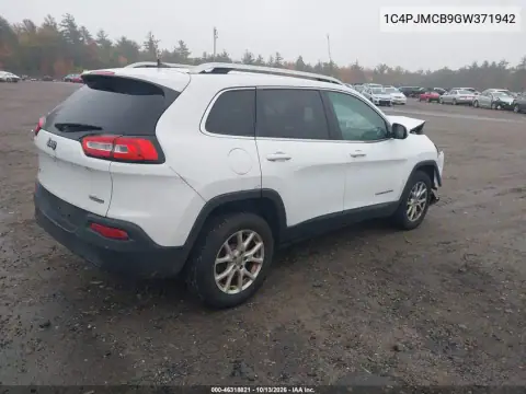 1C4PJMCB9GW371942 — 2016 Jeep Cherokee, photo 5 from IAAI, Front end